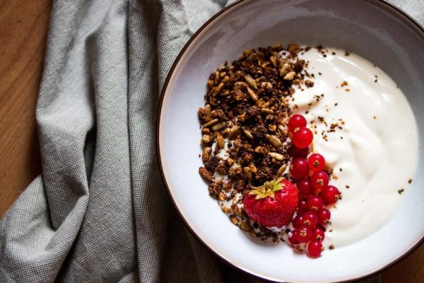 an sang voi granola