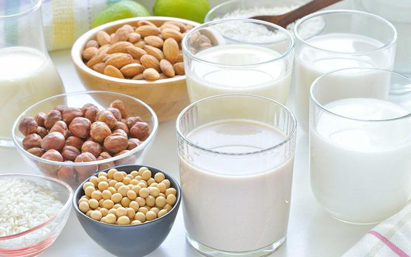 Sữa hạt là loại sữa có nguồn gốc đến từ thực vật